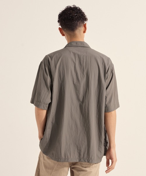 coca(coca)(コカ)の「ライトワッシャーナイロン半袖シャツ(シャツ/ブラウス・メンズ・チャコール/ブラウン・M/L/XL)」の4枚目の写真