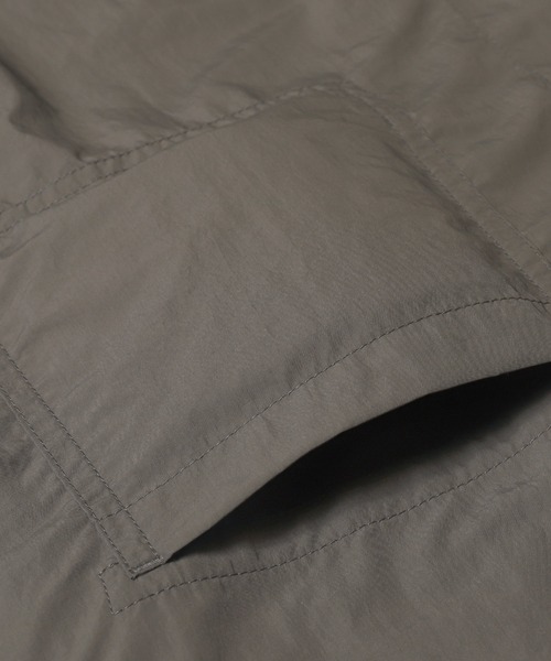 coca(coca)(コカ)の「ライトワッシャーナイロン半袖シャツ(シャツ/ブラウス・メンズ・チャコール/ブラウン・M/L/XL)」の15枚目の写真
