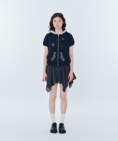 FCMM(エフシーエムエム)の「【日本限定】PUFF SLEEVES PARKER / パフスリーブパーカー(パーカー・レディース・ピンク/ライトグレー/ネイビー・SMALL/MEDIUM)」の12枚目の写真