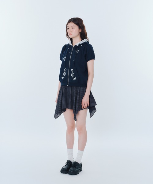 FCMM(エフシーエムエム)の「【日本限定】PUFF SLEEVES PARKER / パフスリーブパーカー(パーカー・レディース・ピンク/ライトグレー/ネイビー・SMALL/MEDIUM)」の13枚目の写真