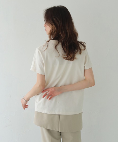 CLEIO(クレイオ)の「【CLEIO】ロゴ刺繍コットンTシャツ LOGO EMBROIDERED COTTON T-SHIRT/980-13616(Tシャツ/カットソー・レディース・ベージュ/ネイビー/アイボリー・FREE)」の8枚目の写真