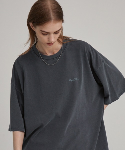 EMMA CLOTHES（エマクローズ）の「ヴィンテージライク ピグメント加工 フラワーグラフィックプリント オーバーサイズ半袖Tシャツ（Tシャツ/カットソー・レディース・ブラック系1/ブラック系/ホワイト系/ホワイト系1/ネイビー系・M/L）」の20枚目の写真