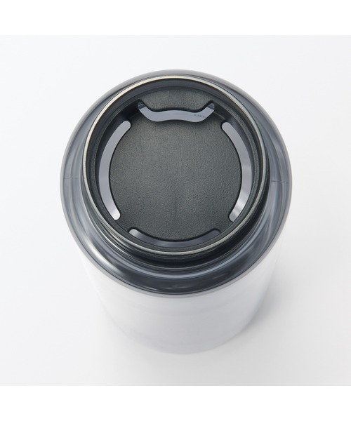無印良品(ムジルシリョウヒン)の「持ち運びやすい 目盛り付き ドリンクボトル 約700mL(水筒・メンズ・ブラック/ブルー/ホワイト・FREE)」の11枚目の写真