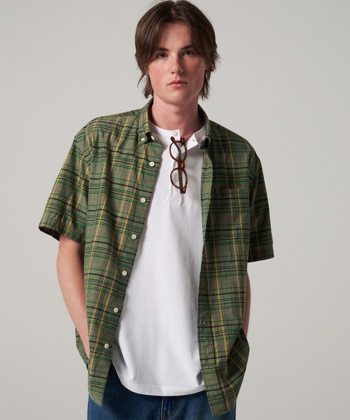 Eddie Bauer（エディーバウアー）の「タイドゥランズ 半袖シャツ（シャツ/ブラウス・メンズ・ネイビー系/アイボリー系/グリーン系/ブラウン系/グレー系/イエロー系・M/L/S/XXL/XL）」の4枚目の写真