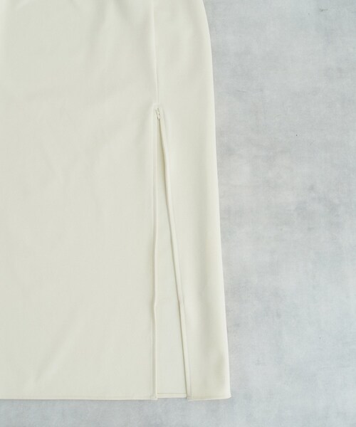 CODE A（コードエー）の「slit jersey skirt（スカート・レディース・オフホワイト/グレー/ブラック・34/36/38）」の19枚目の写真