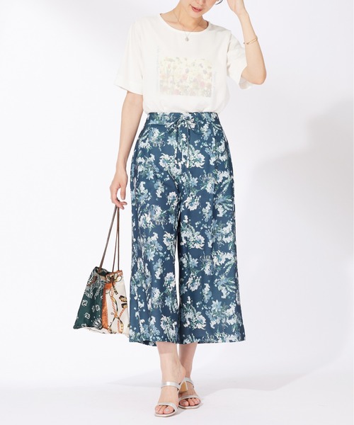BELLUNA PLUS(ベルーナ)の「〈日比谷花壇〉シフォン重ねプルオーバー(Tシャツ/カットソー・レディース・ネイビー/ピンク/オフホワイト・MEDIUM/LARGE/X-LARGE)」の15枚目の写真