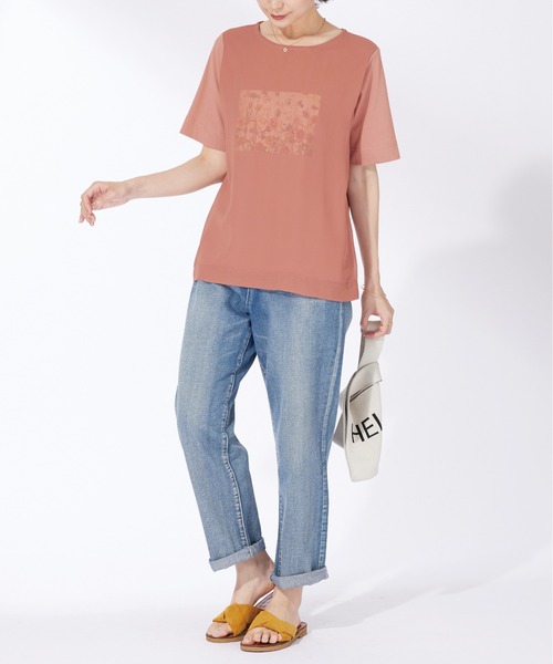 BELLUNA PLUS(ベルーナ)の「〈日比谷花壇〉シフォン重ねプルオーバー(Tシャツ/カットソー・レディース・ネイビー/ピンク/オフホワイト・MEDIUM/LARGE/X-LARGE)」の8枚目の写真
