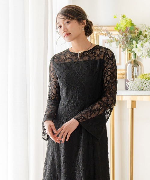 Jolie et Jolie(ジョリーエジョリー)の「花柄総レースフレアワンピースドレス(ドレス・レディース・グレー/ブラック・3L/LL/L/M)」の11枚目の写真