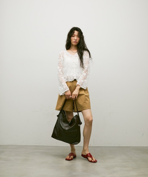 Lutim by u(ルチバイユー)の「Out pocket double strap bag / アウトポケットダブルストラップバック(ショルダーバッグ・レディース・ブラウン/ブラック・FREE)」の8枚目の写真