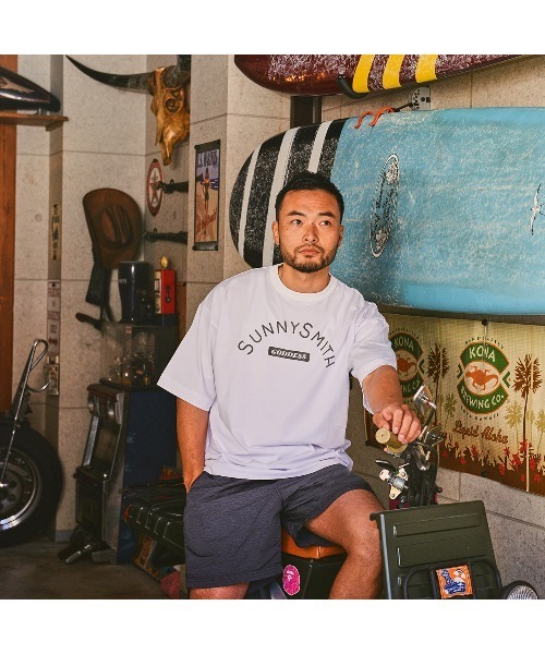 Sunny Smith(サニースミス)の「【SUNNY SMITH】へビーオンス Cool Smith ロゴプリント Tシャツ 半袖(Tシャツ/カットソー・メンズ・チャコール/レッド/オフホワイト・MEDIUM/LARGE)」の22枚目の写真