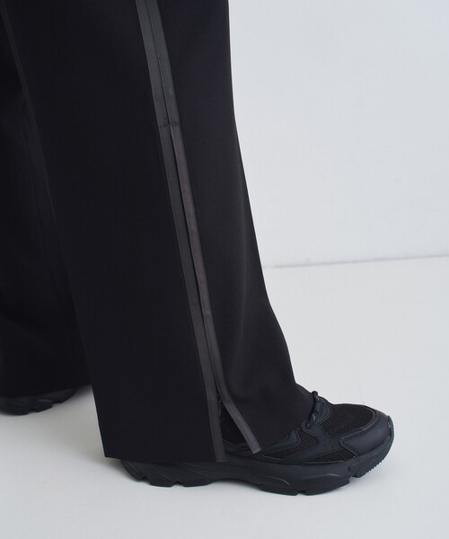 CODE A（コードエー）の「line zip trousers（その他パンツ・レディース・ブラック/ブラウン系その他・34/35/36/38）」の14枚目の写真