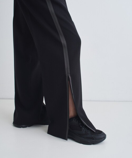CODE A（コードエー）の「line zip trousers（その他パンツ・レディース・ブラック/ブラウン系その他・34/35/36/38）」の15枚目の写真