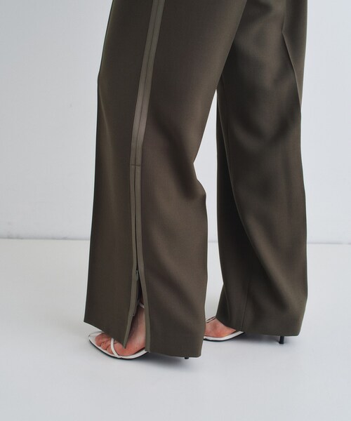 CODE A（コードエー）の「line zip trousers（その他パンツ・レディース・ブラック/ブラウン系その他・34/35/36/38）」の6枚目の写真