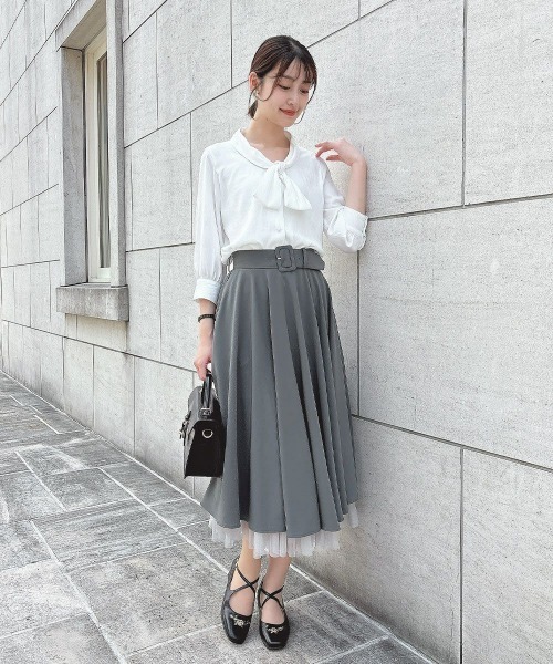 an another angelus（アンアナザーアンジェラス）の「ショールカラーボウタイブラウス（シャツ/ブラウス・レディース・オフホワイト/ブルーグレー・FREE）」の19枚目の写真