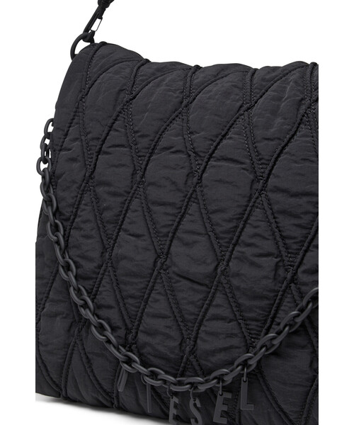 DIESEL(ディーゼル)の「ウィメンズ ショルダーバッグ L CHARM-D CHARM-D SHOULDER L(ショルダーバッグ・レディース・ブラック・UNI)」の4枚目の写真