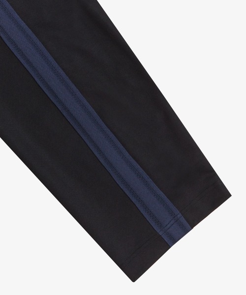 FRED PERRY（フレッドペリー）の「Mesh Taped Track Pants／メッシュテープトラックパンツ（その他パンツ・メンズ・ネイビー/ブラック・L/M/S/XS）」の8枚目の写真