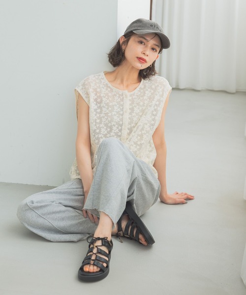 studio CLIP（スタディオクリップ）の「インレーコクーンパンツ（スウェットパンツ・レディース・アイボリー/ネイビー/ライトグレー・FREE）」の5枚目の写真