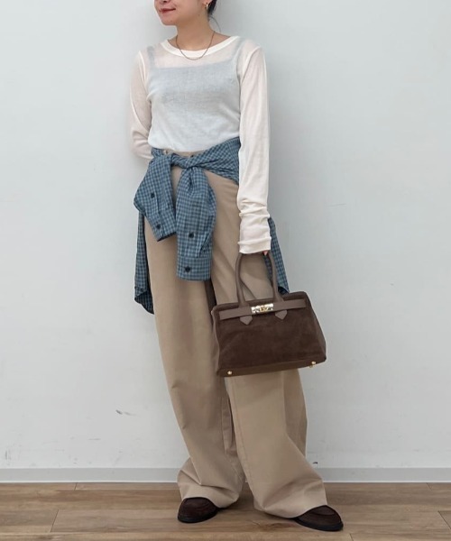 human woman(ヒューマンウーマン)の「◆シアークループルオーバー(Tシャツ/カットソー・レディース・グレー/ホワイト/ネイビー・MEDIUM)」の4枚目の写真