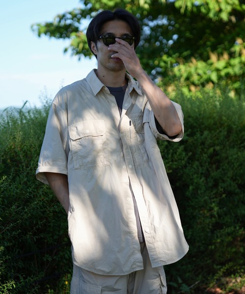 Snow Peak（スノーピーク）の「Snow Peak / Garment Dyed Convertible Shirt  ガーメントダイコンバーチブル シャツ（シャツ/ブラウス・メンズ・ブラック/アイボリー/ブラウン・M/L/XL）」の5枚目の写真