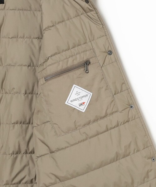 THE NORTH FACE（ザノースフェイス）の「THE NORTH FACE / オルタレーションゼファーシェルハーフコート（ダウンジャケット/コート・レディース・ベージュ/ブラック・MEDIUM/LARGE）」の12枚目の写真