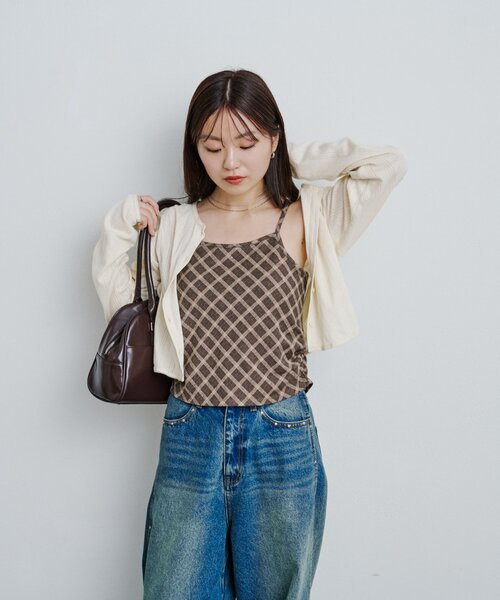 Kastane（カスタネ）の「チェックジャガードキャミ（キャミソール・レディース・アイボリー/ブラック/ブラウン・FREE）」の19枚目の写真