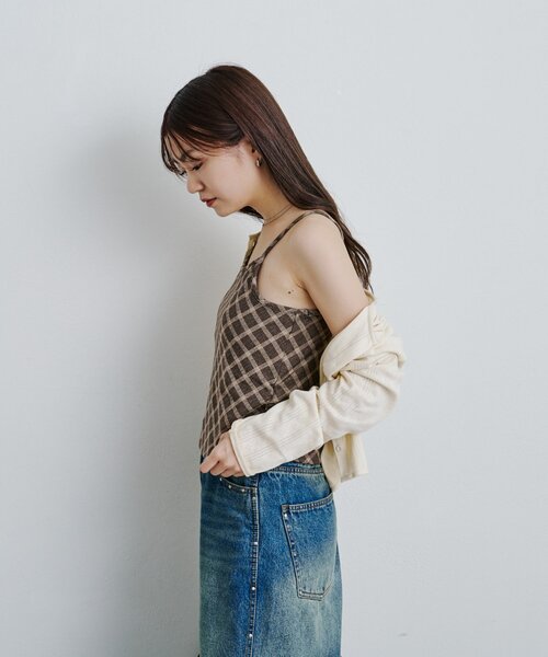 Kastane（カスタネ）の「チェックジャガードキャミ（キャミソール・レディース・アイボリー/ブラック/ブラウン・FREE）」の18枚目の写真