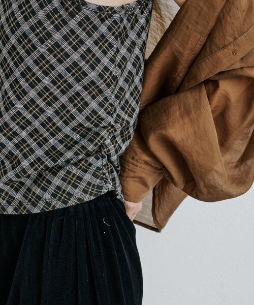 Kastane（カスタネ）の「チェックジャガードキャミ（キャミソール・レディース・アイボリー/ブラック/ブラウン・FREE）」の11枚目の写真