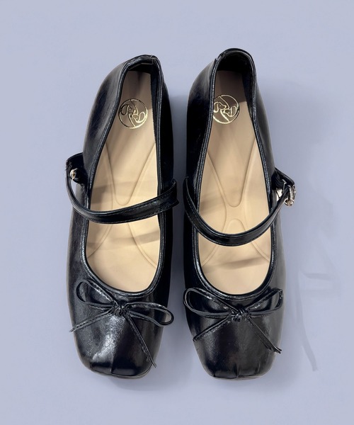 SETUP7(セットアップセブン)の「【SETUP7】≪軽量・柔らか≫ リボン メリージェーン フラットシューズ 結婚式・二次会・披露宴・お呼ばれ・セレモニー・成人式 同窓会・女子会・2次会・謝恩会・パーティー・デート オケージョン・食事会・演奏会・発表会・記念日・七五三・お宮参り KNF-TP(バレエシューズ・レディース・ブラック/シルバー・38/37/36)」の5枚目の写真