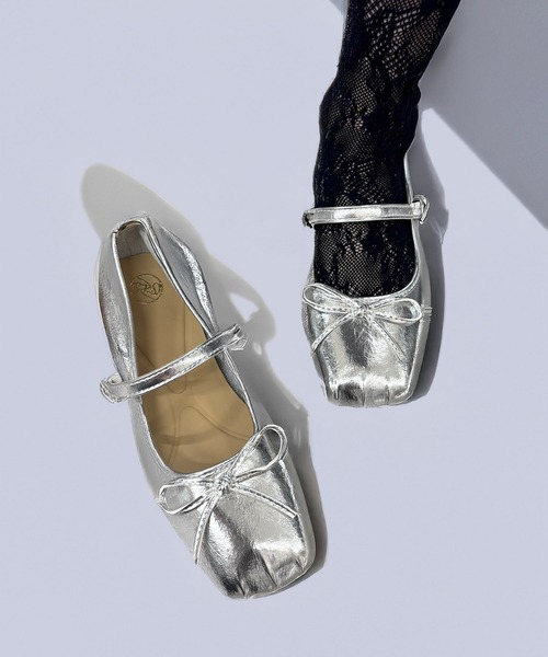 SETUP7(セットアップセブン)の「【SETUP7】≪軽量・柔らか≫ リボン メリージェーン フラットシューズ 結婚式・二次会・披露宴・お呼ばれ・セレモニー・成人式 同窓会・女子会・2次会・謝恩会・パーティー・デート オケージョン・食事会・演奏会・発表会・記念日・七五三・お宮参り KNF-TP(バレエシューズ・レディース・ブラック/シルバー・38/37/36)」の11枚目の写真