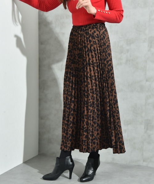 INTERPLANET（インタープラネット）の「サンディングアニマルプリントプリーツスカート（スカート・レディース・ブラウン/オフホワイト・FREE）」の3枚目の写真