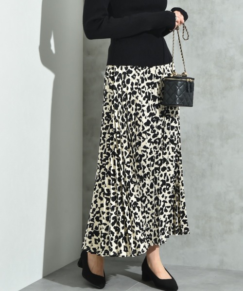 INTERPLANET（インタープラネット）の「サンディングアニマルプリントプリーツスカート（スカート・レディース・ブラウン/オフホワイト・FREE）」の19枚目の写真