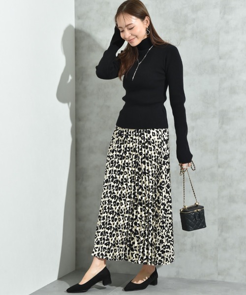 INTERPLANET（インタープラネット）の「サンディングアニマルプリントプリーツスカート（スカート・レディース・ブラウン/オフホワイト・FREE）」の20枚目の写真