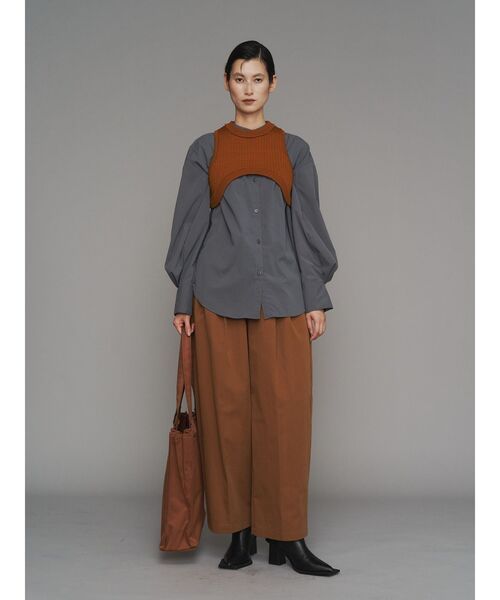 UN3D.(アンスリード)の「ORIGAMI PLEATS TOTE / オリガミプリーツトート(トートバッグ・レディース・キャメル/グレー/ネイビー・FREE)」の5枚目の写真