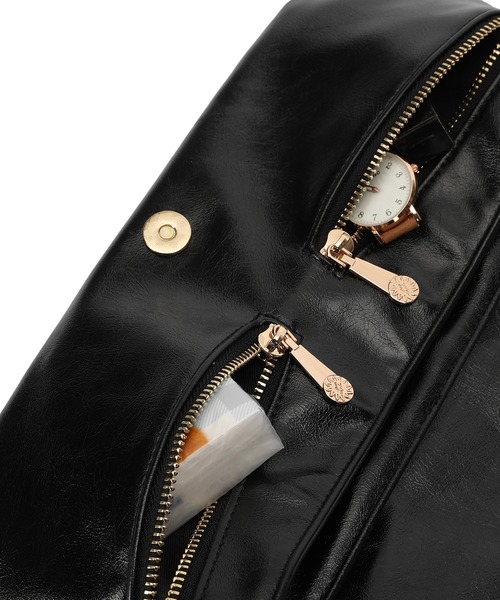 EVRIS(エヴリス)の「【EVRIS/エブリス】SUNNY ギャザー フラップショルダーバッグ(ショルダーバッグ・レディース・シルバー/アイボリー/ブラック/レッド・FREE)」の22枚目の写真