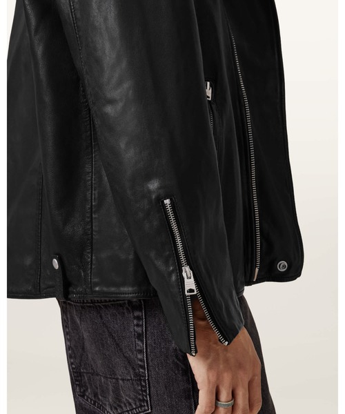 ALLSAINTS(オールセインツ)の「BRADFORD OVERSIZED LEATHER BIKER JACKET | BRADFORD オーバーサイズ レザー バイカー ジャケット(ライダースジャケット・メンズ・ブラック・XS/S/L/M)」の7枚目の写真