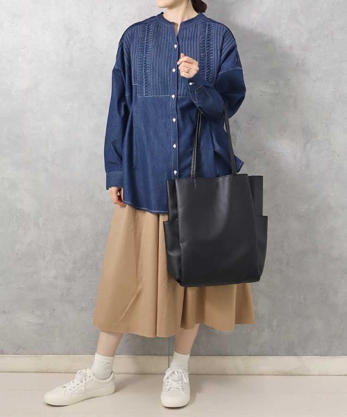 Bleu Bleuet(ブルーブルーエ)の「収納上手になれるトート(トートバッグ・レディース・チャコールグレー/グレー/ブラック・FREE)」の7枚目の写真