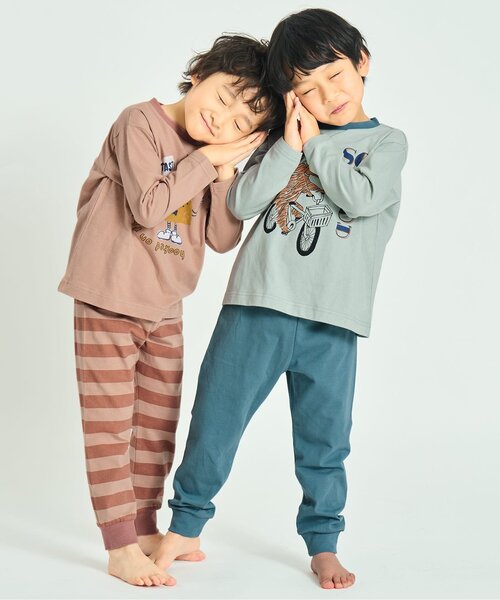 Ampersand（アンパサンド）の「【リンク/ジュニア対応】バラエティ天竺パジャマ（ルームウェア/パジャマ・キッズ・イエロー/ブラウン/ピンク/サックスブルー/クリーム/グレー・80/90/100/110/120/130/140）」の11枚目の写真