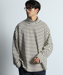 LANVIN EN BLEU アート模様総柄ボーダーシャツ LANVIN en Bleu（ランバンオンブルー）の「アートプリントカットソー