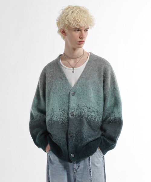 HARE（ハレ）の「グラデモヘアニットカーディガン(HARE)（カーディガン/ボレロ・メンズ・ブルー/レッド/ブラック/ライトグリーン・FREE）」の3枚目の写真