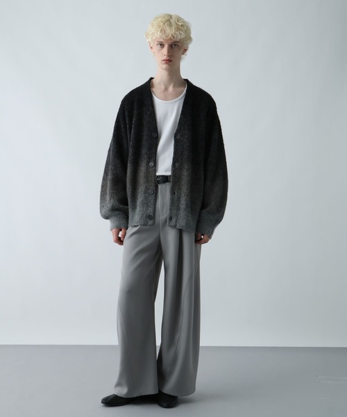 HARE（ハレ）の「グラデモヘアニットカーディガン(HARE)（カーディガン/ボレロ・メンズ・ブルー/レッド/ブラック/ライトグリーン・FREE）」の5枚目の写真