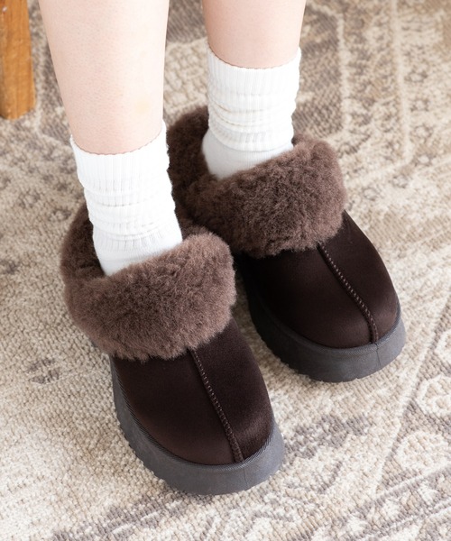 JELLY BEANS（ジェリービーンズ）の「厚底ムートンクロッグサボミュールシューズ(210-56379)JELLY BEANS(ジェリービーンズ)（ブーツ・レディース・ダークブラウン/キャメル/ベージュ・S/M/L/LL）」の14枚目の写真