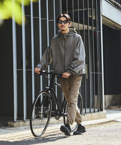 FREAK'S STORE（フリークスストア）の「限定展開 ALL WEATHER ACTIVE WEAR/オールウェザーアクティブウェア チタン加工 ナイロンフーディー ジャケット（ナイロンジャケット・メンズ・ブラック/グレー・SMALL/MEDIUM/LARGE）」の19枚目の写真