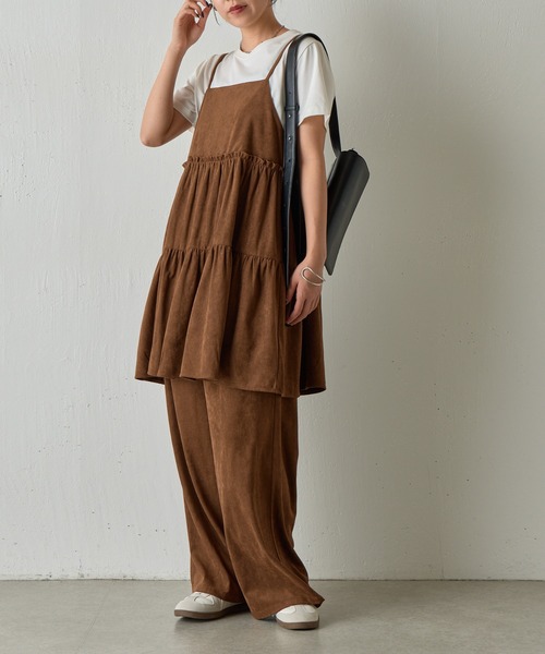 COLONY 2139(コロニートゥーワンスリーナイン)の「フェイクスエードティアードミニキャミワンピース(ワンピース・レディース・ブラウン/キャメル・FREE)」の13枚目の写真