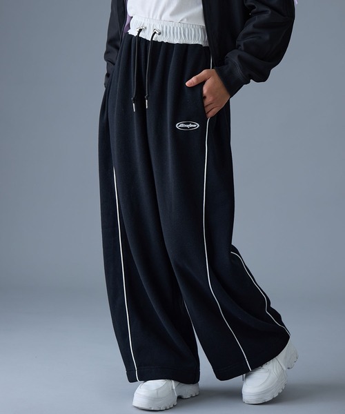 脇タックフレア裏起毛スウェットパンツ（スウェットパンツ）｜BISKEE