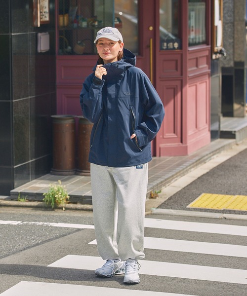 THE CRAFT CREW PRODUCTS（ザクラフトクループロダクツ）の「ファンクショナルナイロン ドローコード 撥水アクティブストレッチ マウンテンパーカー【THE CRAFT CREW PRODUCTS】（マウンテンパーカー・メンズ・ブラック/ライトグレー/ダークネイビー/ライトカーキ・S/M/L）」の6枚目の写真