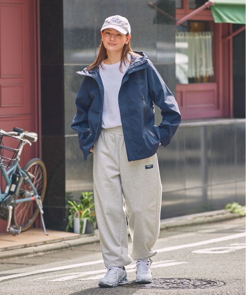 THE CRAFT CREW PRODUCTS（ザクラフトクループロダクツ）の「ファンクショナルナイロン ドローコード 撥水アクティブストレッチ マウンテンパーカー【THE CRAFT CREW PRODUCTS】（マウンテンパーカー・メンズ・ブラック/ライトグレー/ダークネイビー/ライトカーキ・S/M/L）」の11枚目の写真