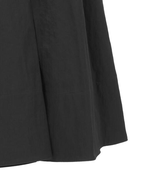 Liesse（リエス）の「タックボリュームスカート（スカート・レディース・ブラック・2/3）」の9枚目の写真