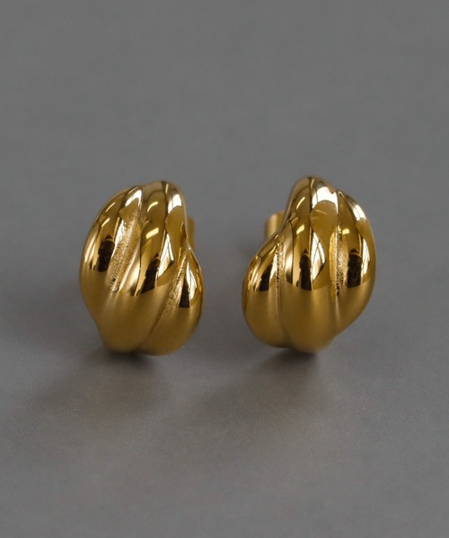 abaskdesign(アバスクデザイン)の「金属アレルギー対応 クラシカルウェーブピアス(ピアス(両耳用)・レディース・ゴールド/シルバー・FREE)」の9枚目の写真