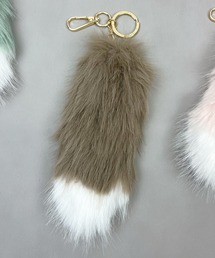 yield（イールド）の「【yield select】バイカラー しっぽ ファーチャーム キーホルダー PFTK-004（チャーム）」