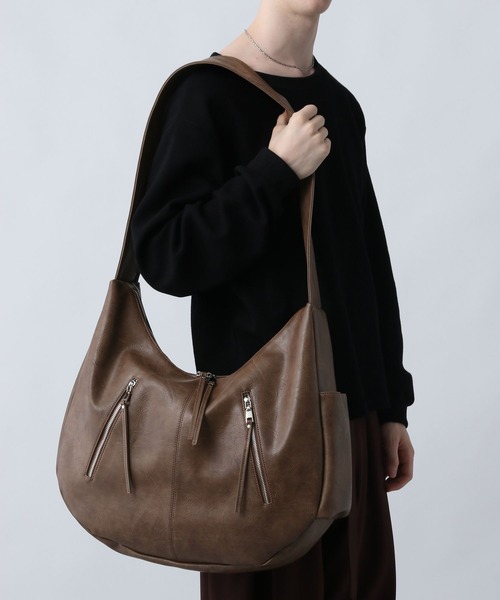 HARE（ハレ）の「BIG-ZIP-BAG(HARE)（ショルダーバッグ）」 - WEAR